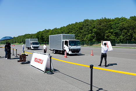 省燃費・安全運転講習会の様子