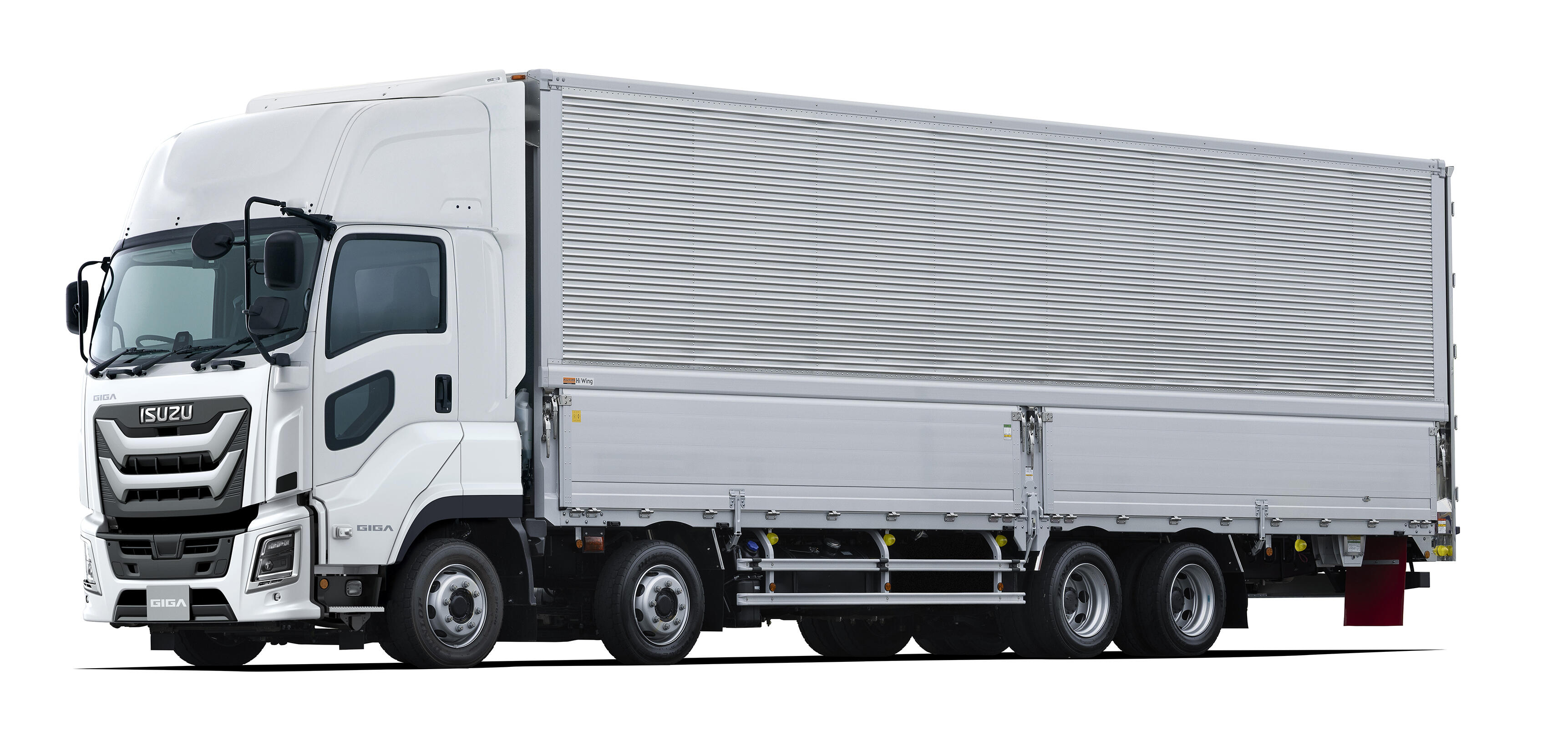 いすゞ、大型トラック「ギガ」を改良し、発売 ～新キャブデザインを