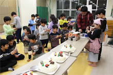Gifts of Christmas Cakes to Foster Homes and other Facilities