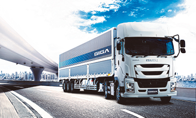いすゞ、大型トラック「ギガ トラクタ」を改良して発売 -もっと走れる明日のために、ぶつからない、つかれない、こわれない機能が進化-