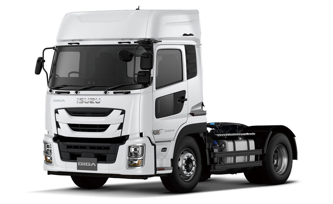 いすゞ、大型トラック「ギガ　トラクタ」を一部改良