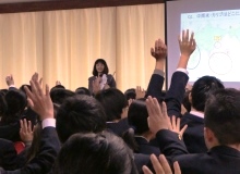 「いすゞ仕事紹介」を品川学園で実施